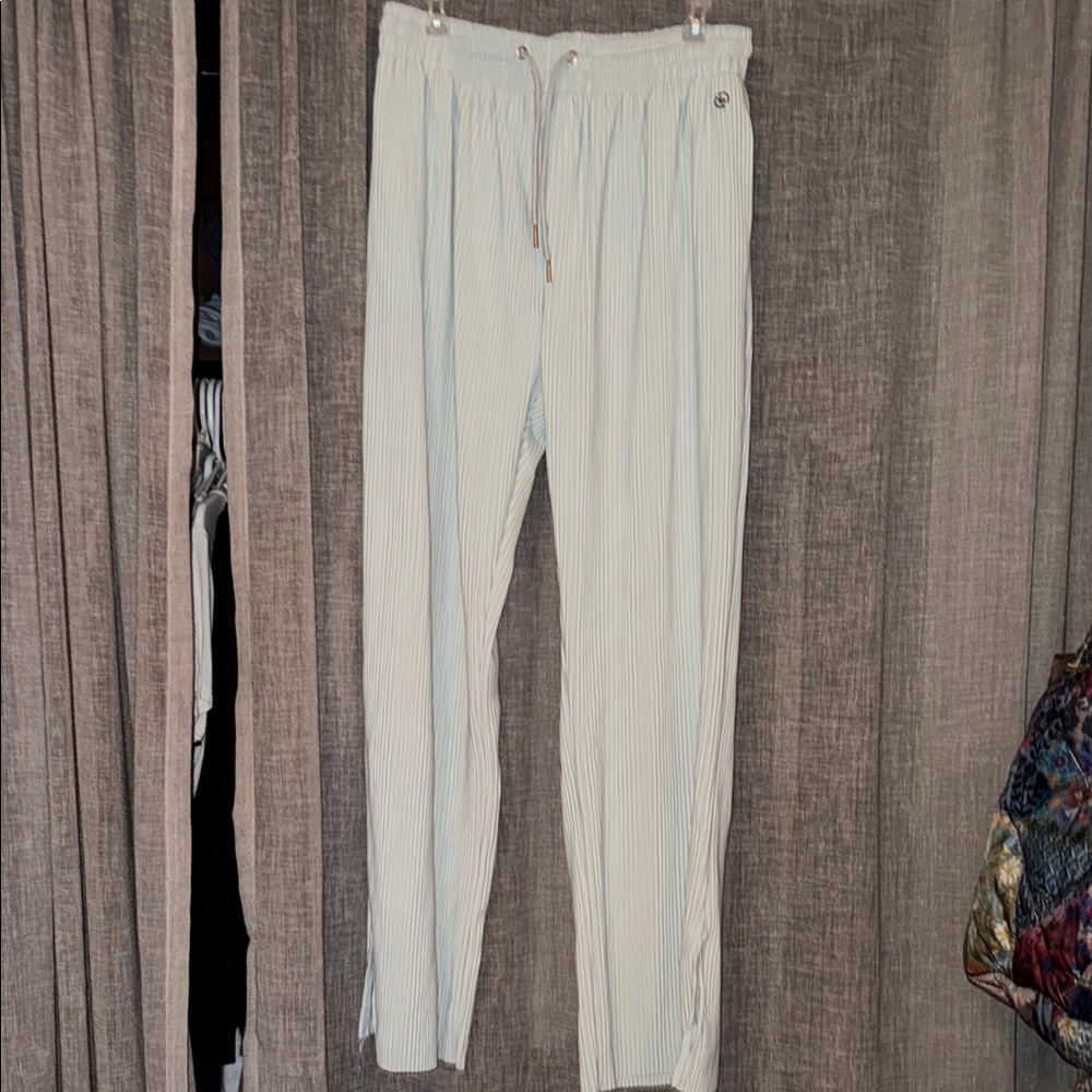 NWOT YoungLA for Her Light Blue Flare Ribbed Flowy Pants Size Large